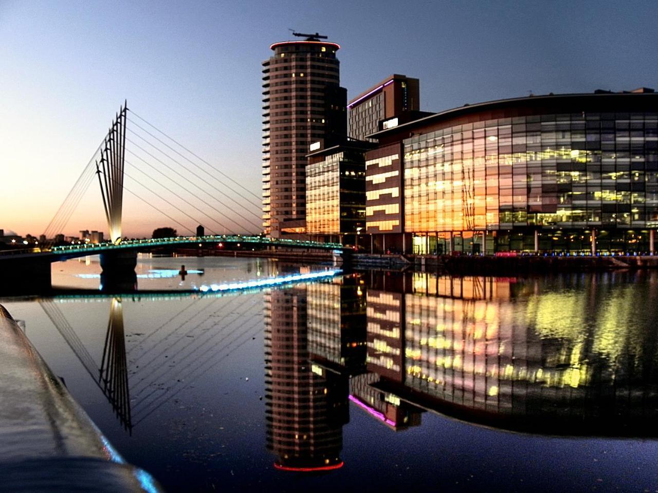 Elm Aparthotel , Collection Of Apartments Available Near Media City , Free Parking Manchester Exterior foto
